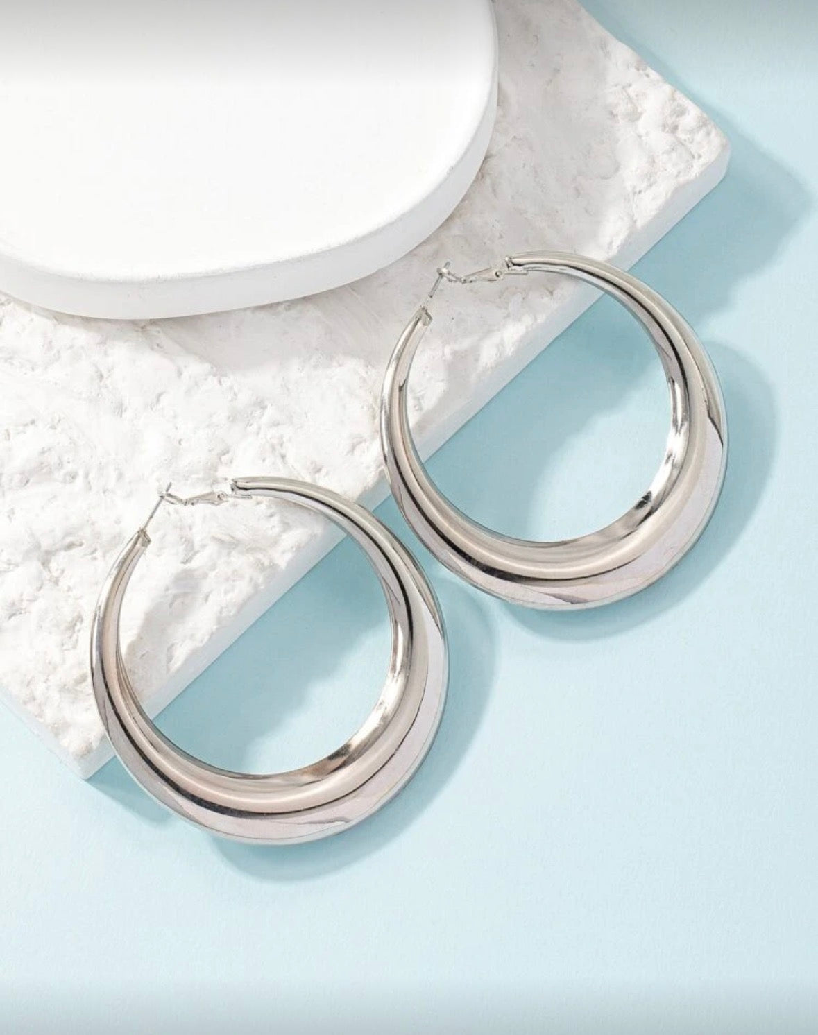 Luna Bold Hoop Earrings
