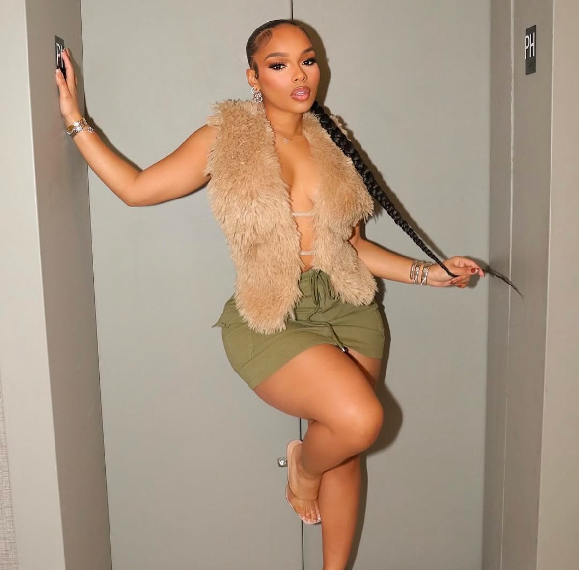 BANK$ FAUX FUR TOP