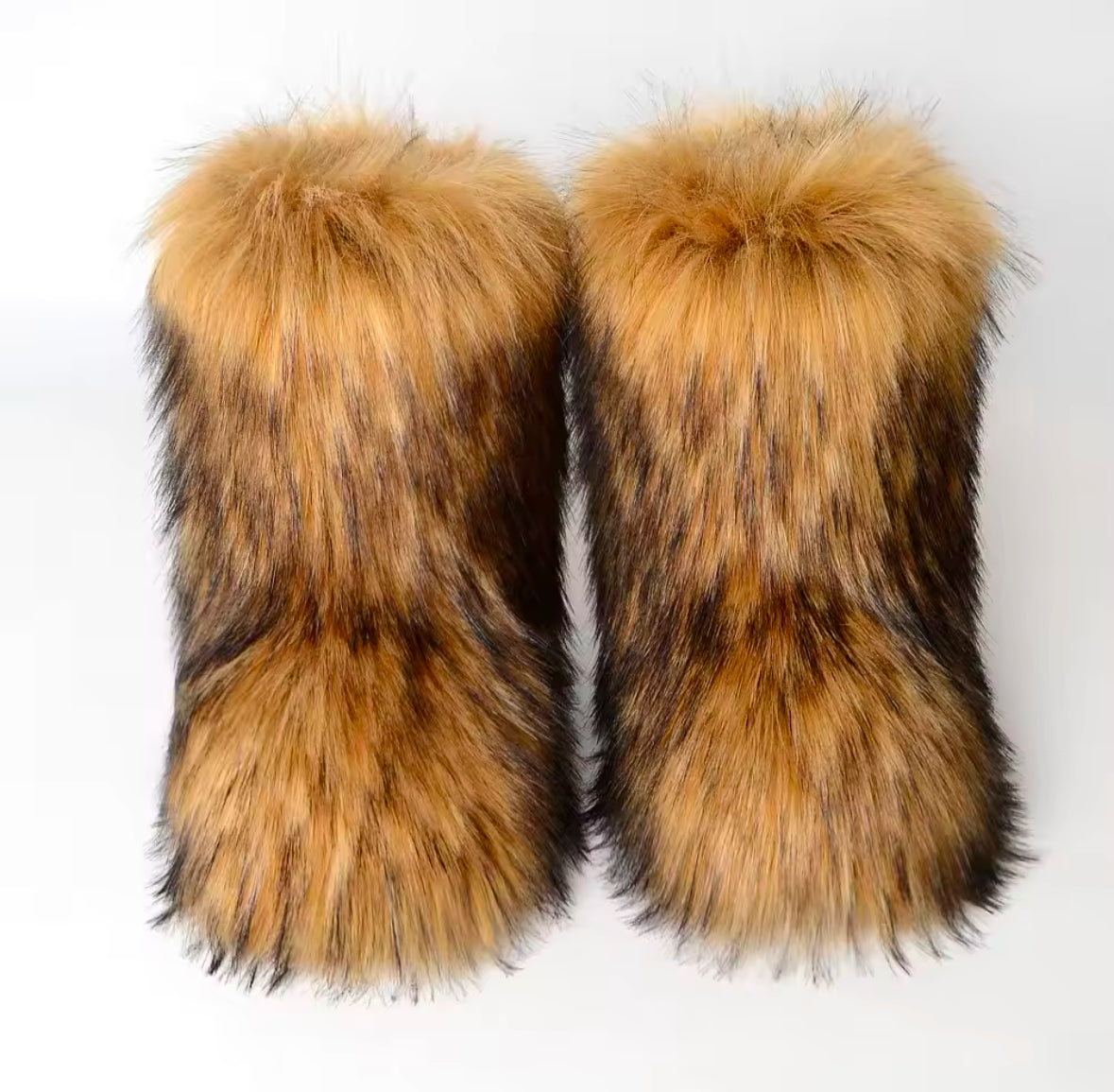 FUR BOOTS