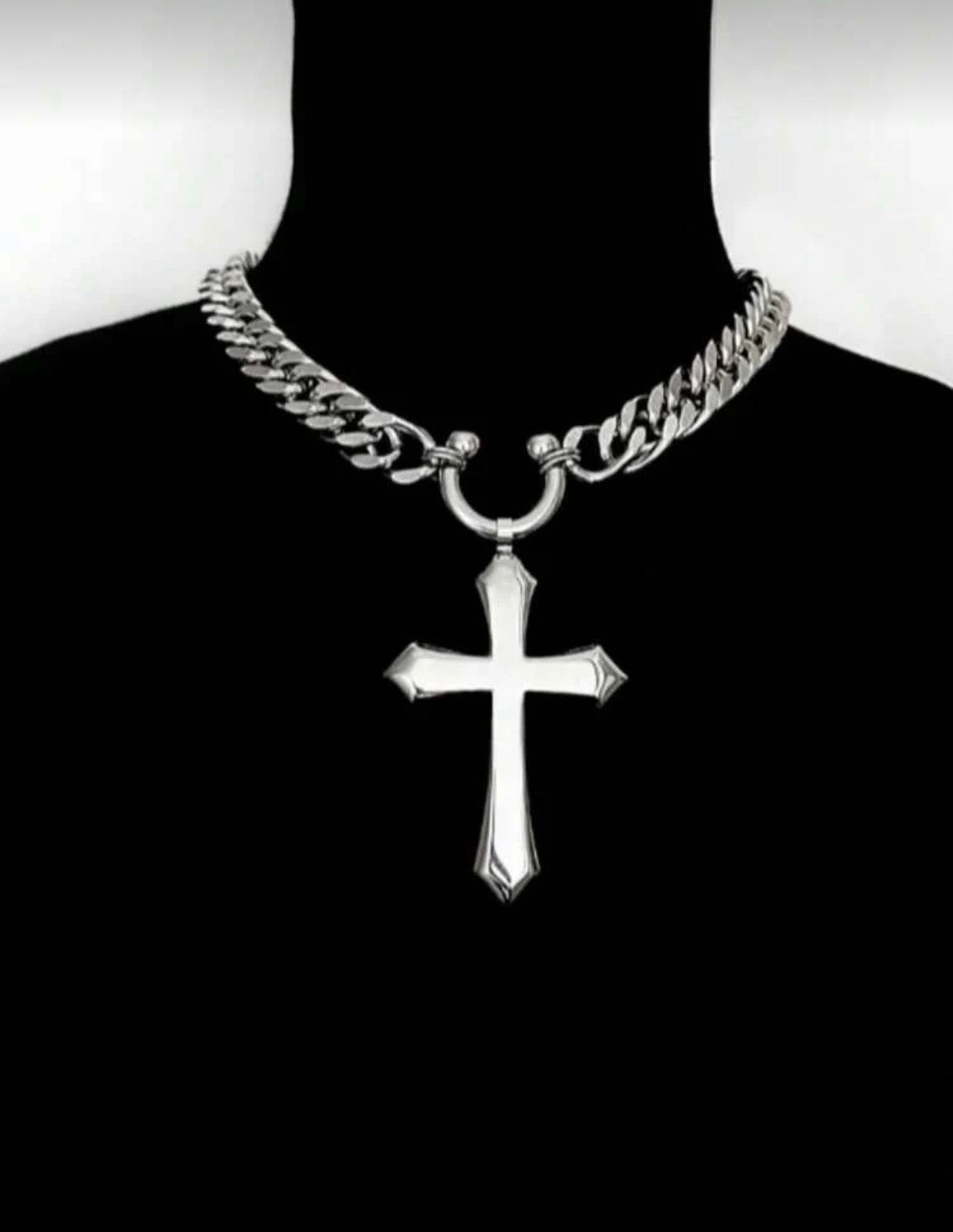 Cross Pendant Necklaces