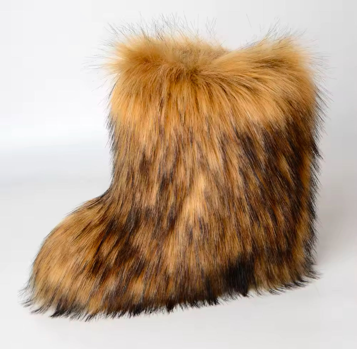 FUR BOOTS