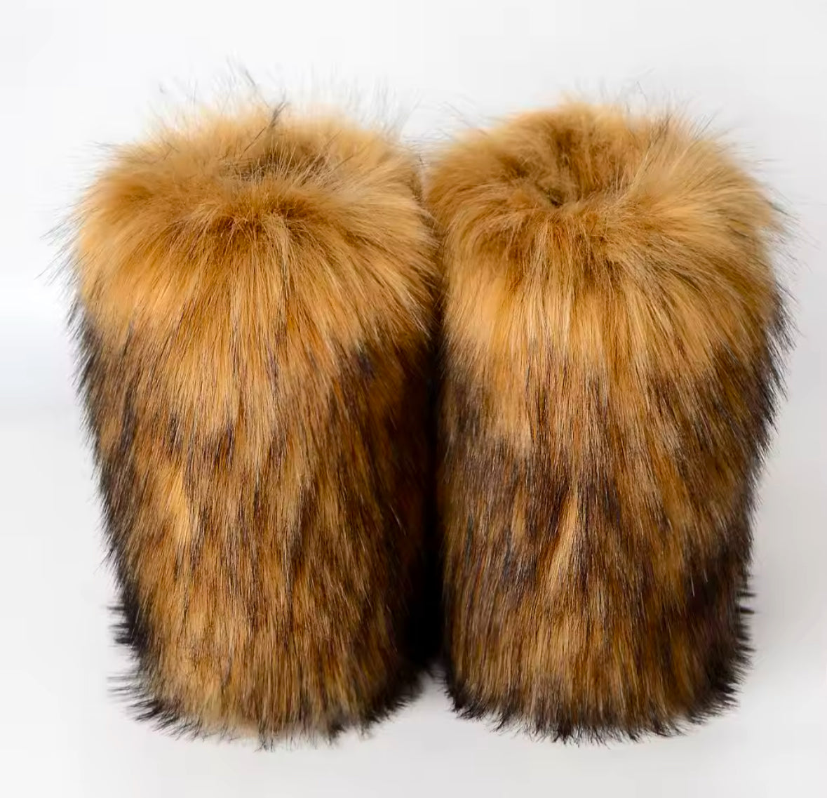 FUR BOOTS