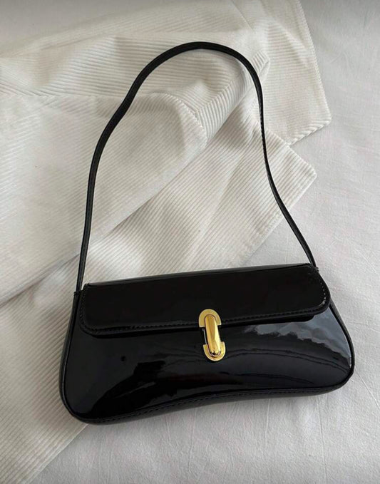The Luna Luxe Purse