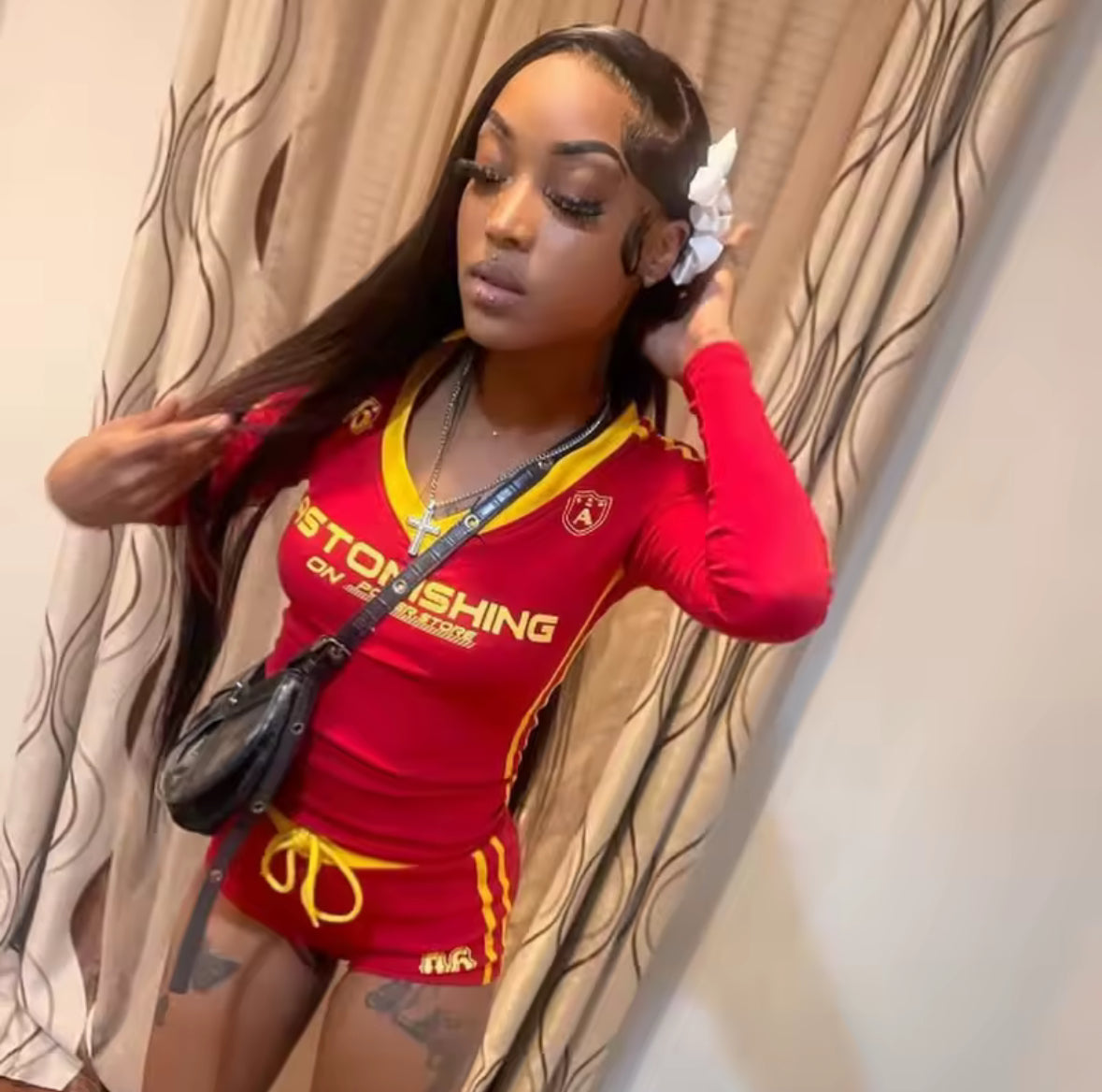 ASTONISH ME VARSITY SHORTS SET